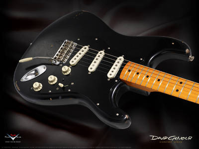 fender strat 204421705061544030 Fender David Gilmour Black Strat Relic + Collectible +